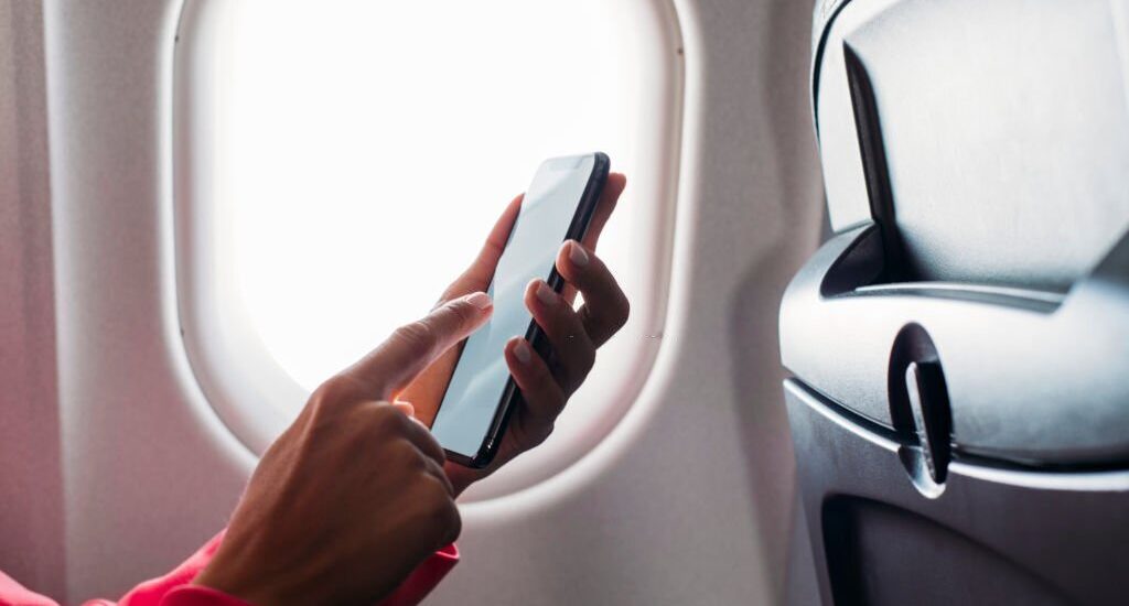 Uçaklarda telefon neden kapatılır